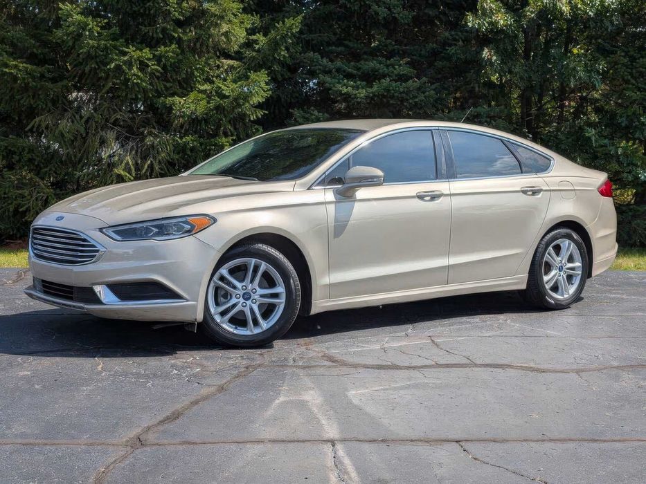 Ford Fusion SE      2018