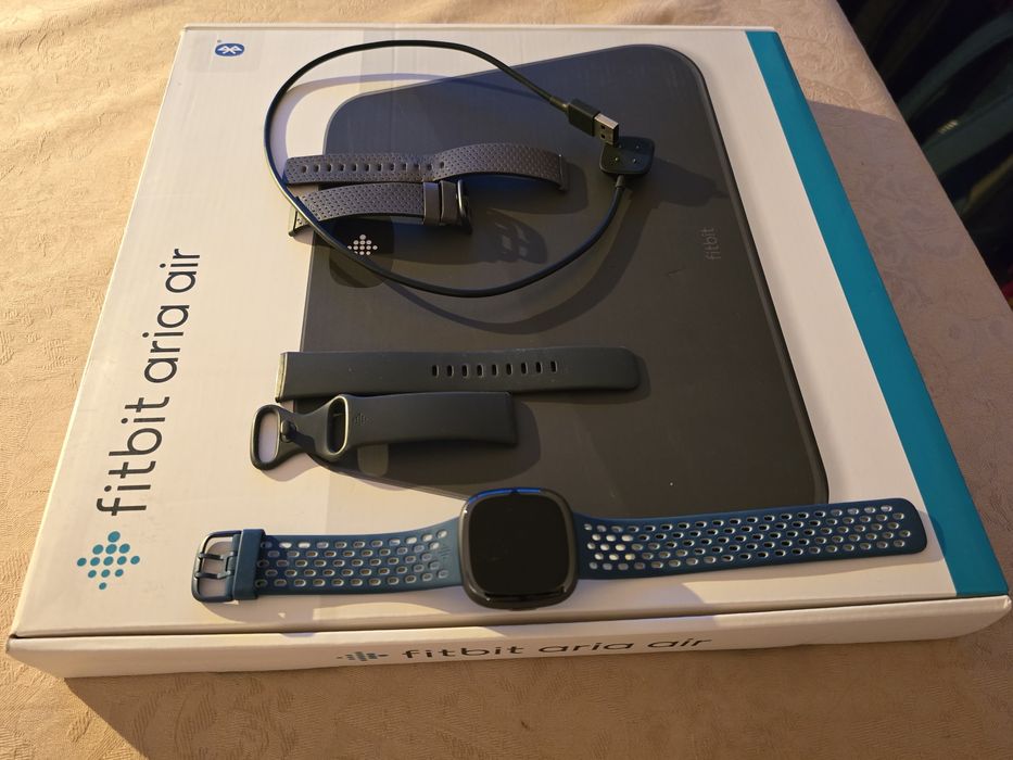 Pack Fitbit (Smartwatch Fitbit Sense 2 + Balança Aria Air)64553201728899121