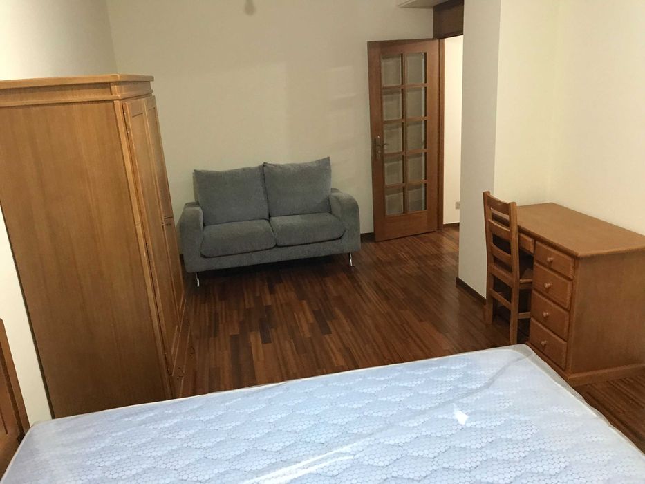 Apartamento T1 - Rua dos Peões - Universidade do Minho