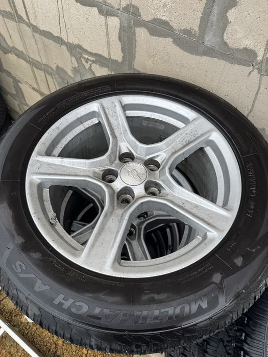 Комплект 255/55r18 5х120