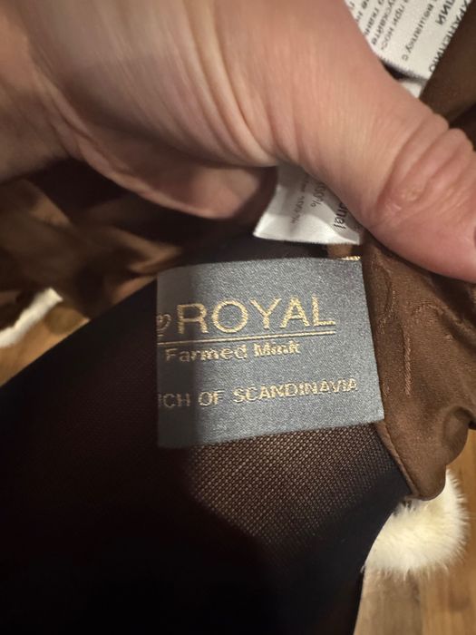 Продам білу шубу, хутро норкова шуба