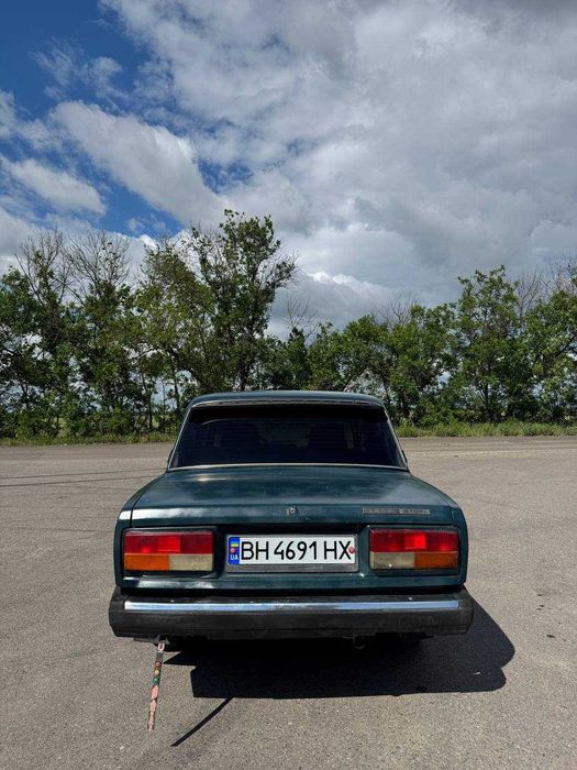 Продам ВАЗ 2107 жигуль