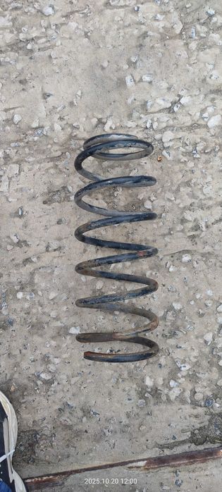 Пружина передня Ланос