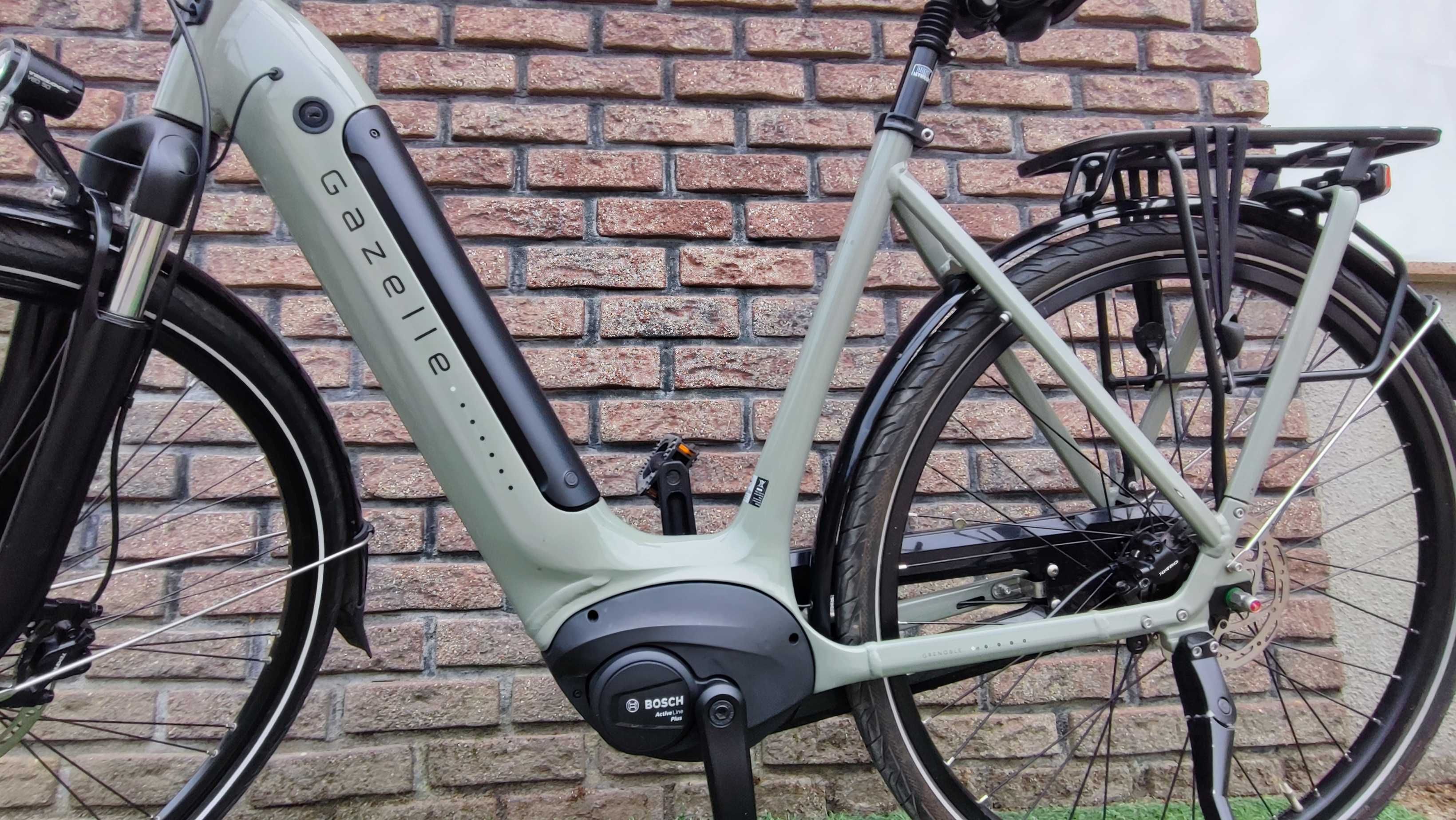 Rower Elektryczny Gazelle Grenoble C7+ nowy model tarcze BOSCH SMART