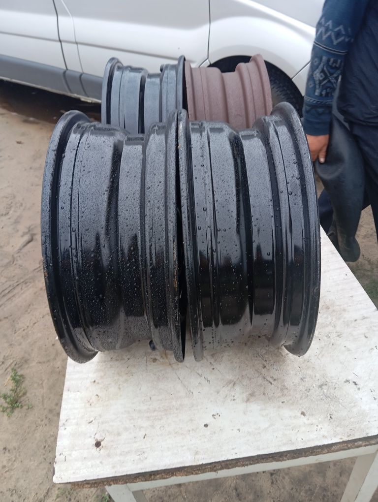 Продам дискі на форт транзит