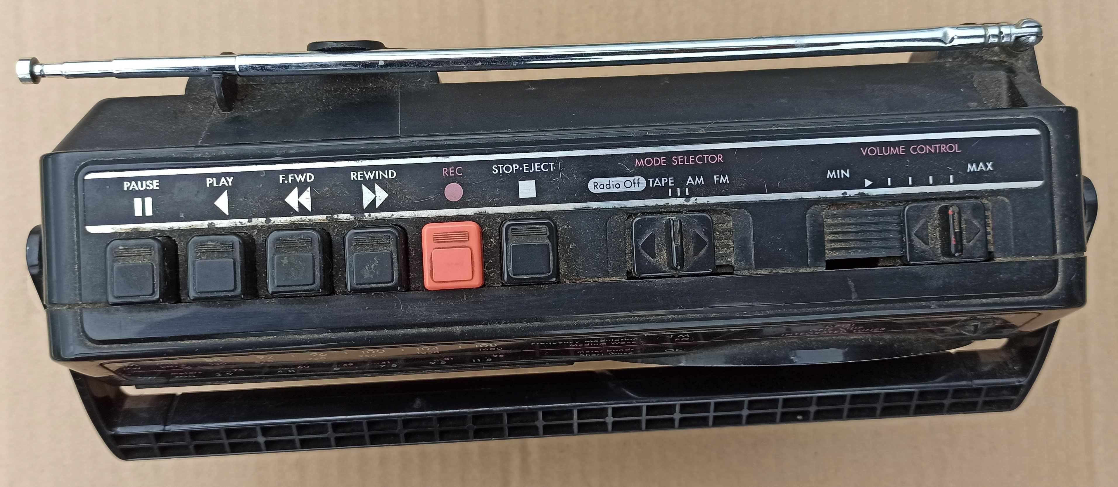 Radiomagnetofon Philips D7181