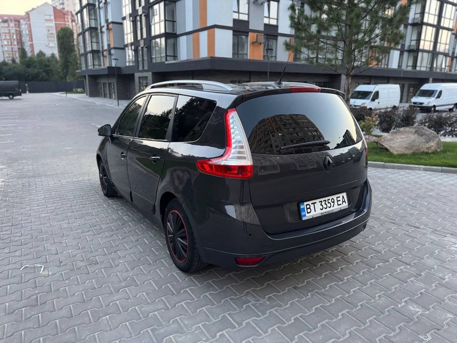 Рено Гранд Сценик 3 Рестайлинг 7 мест