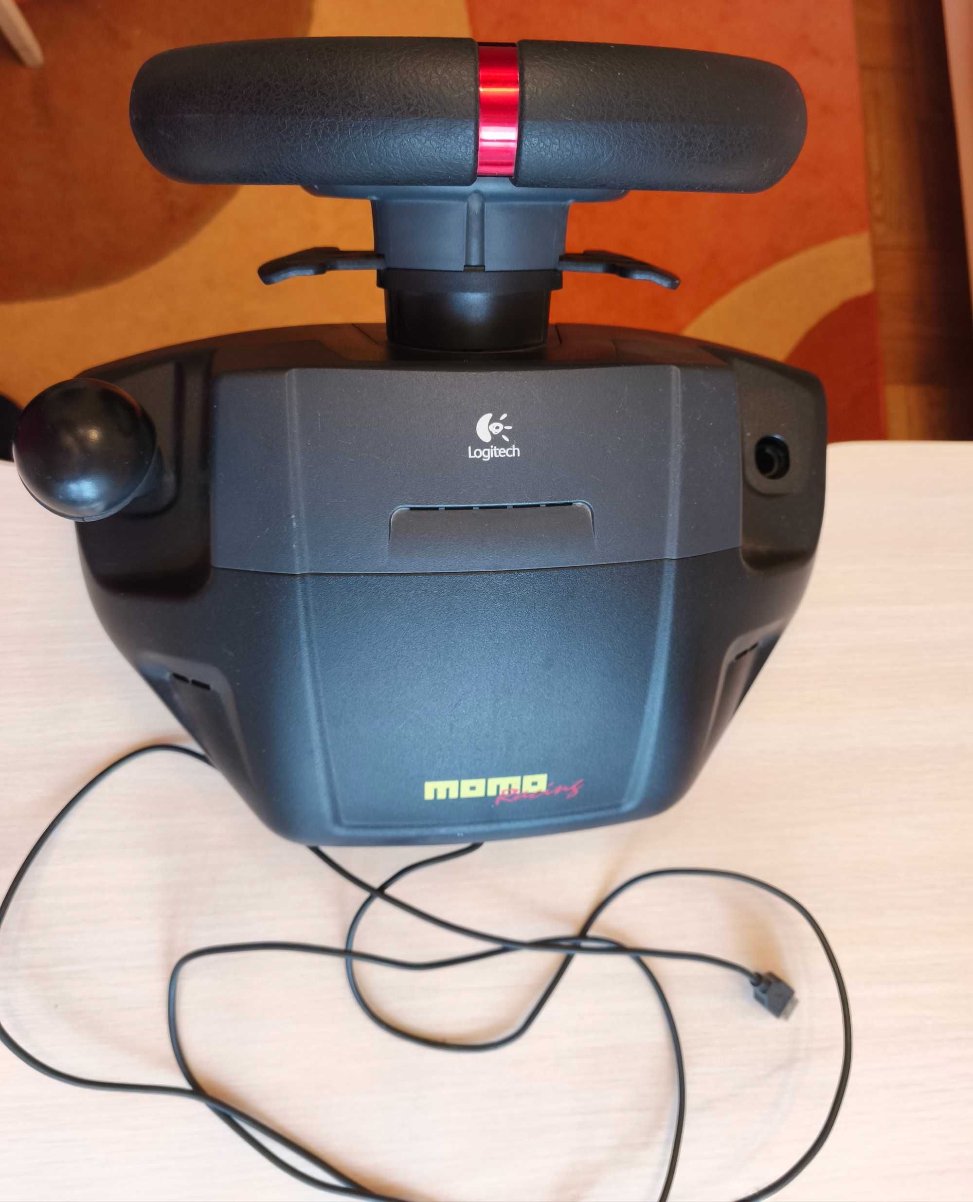Руль ігровий Logitech MOMO