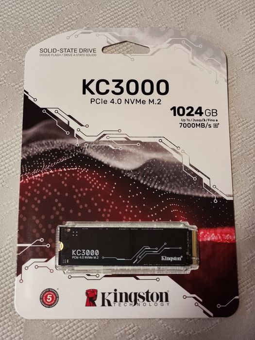 Продаю накопичувач NVMe M.2 Kingston®