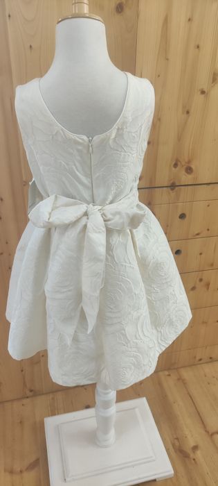 Vestido de cerimónia de criança