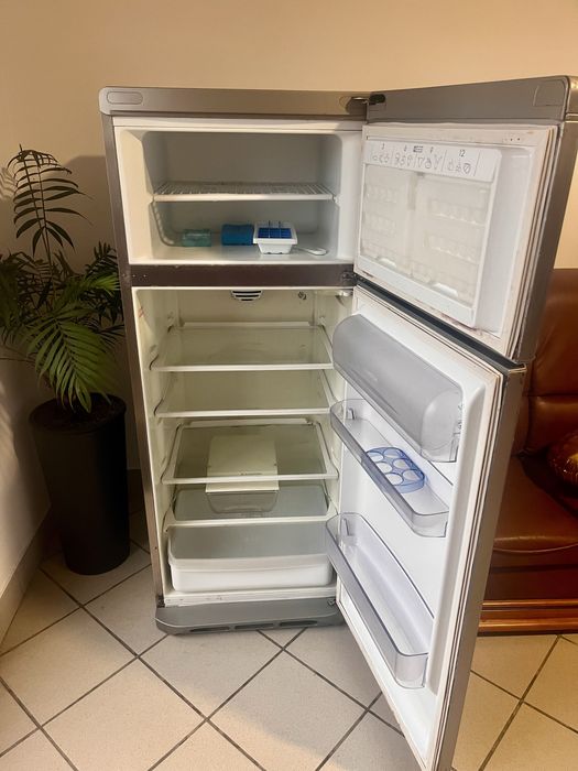 Frigorifico Ariston a bom preço