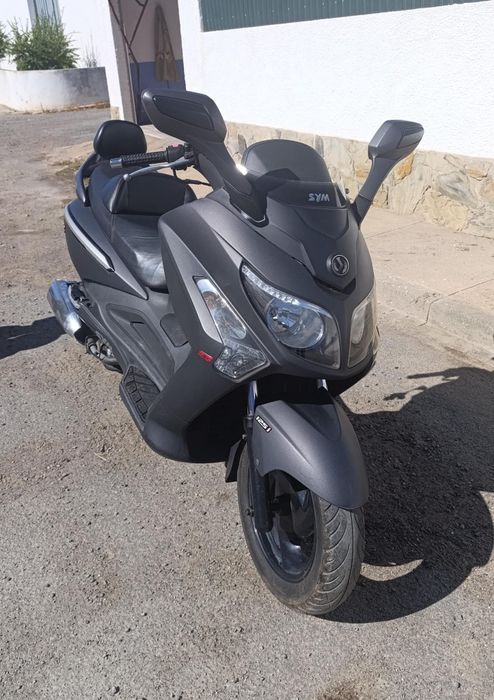 Scooter SYM GTS 125 EVO