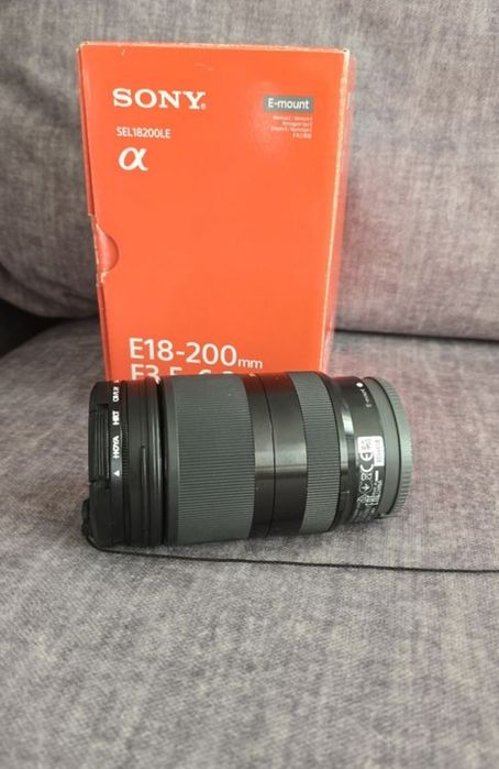 Obiektyw Sony 18-200