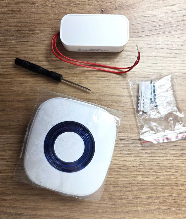 Bezprzewodowy dzwonek do drzwi lub jako przycisk alarmowy