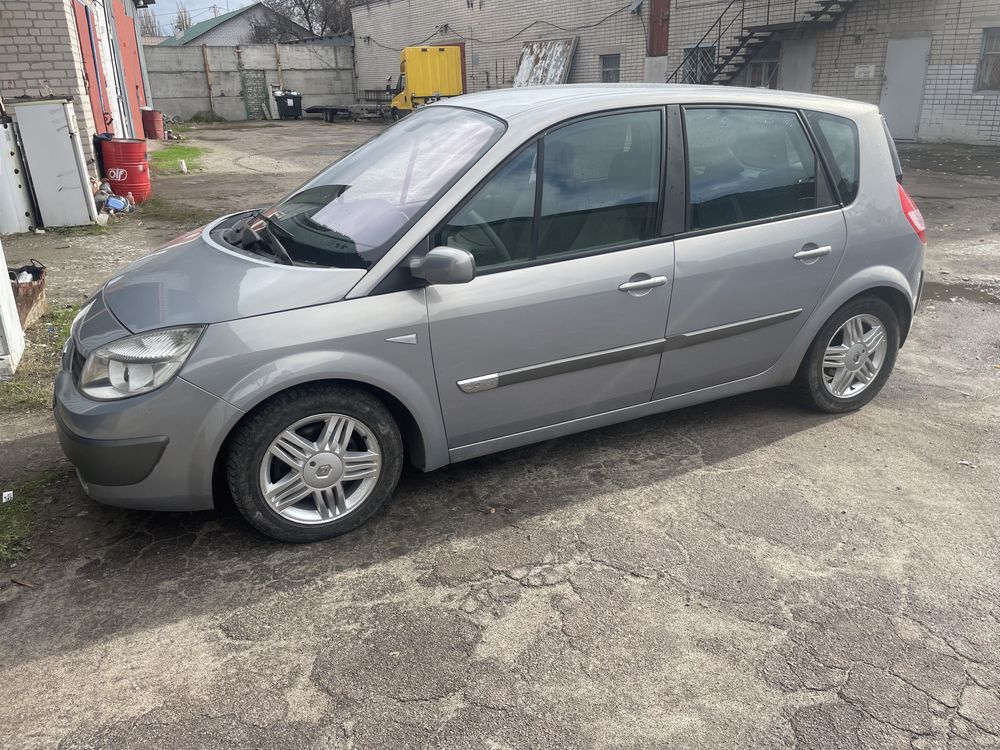 Renault scenik автомат