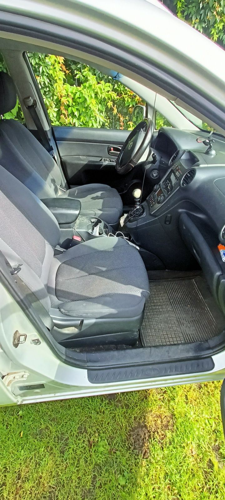 Kia Carens 3 2.0 CRDI 7 os.