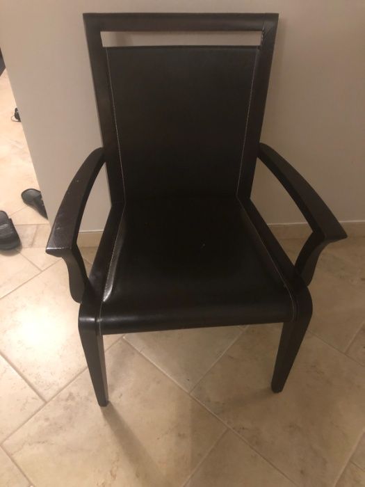 Krzesła Vinotti