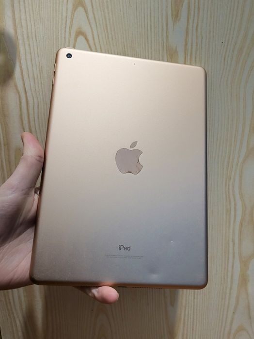 Apple Ipad 9.7" 2018 32 гб wifi 6 покоління