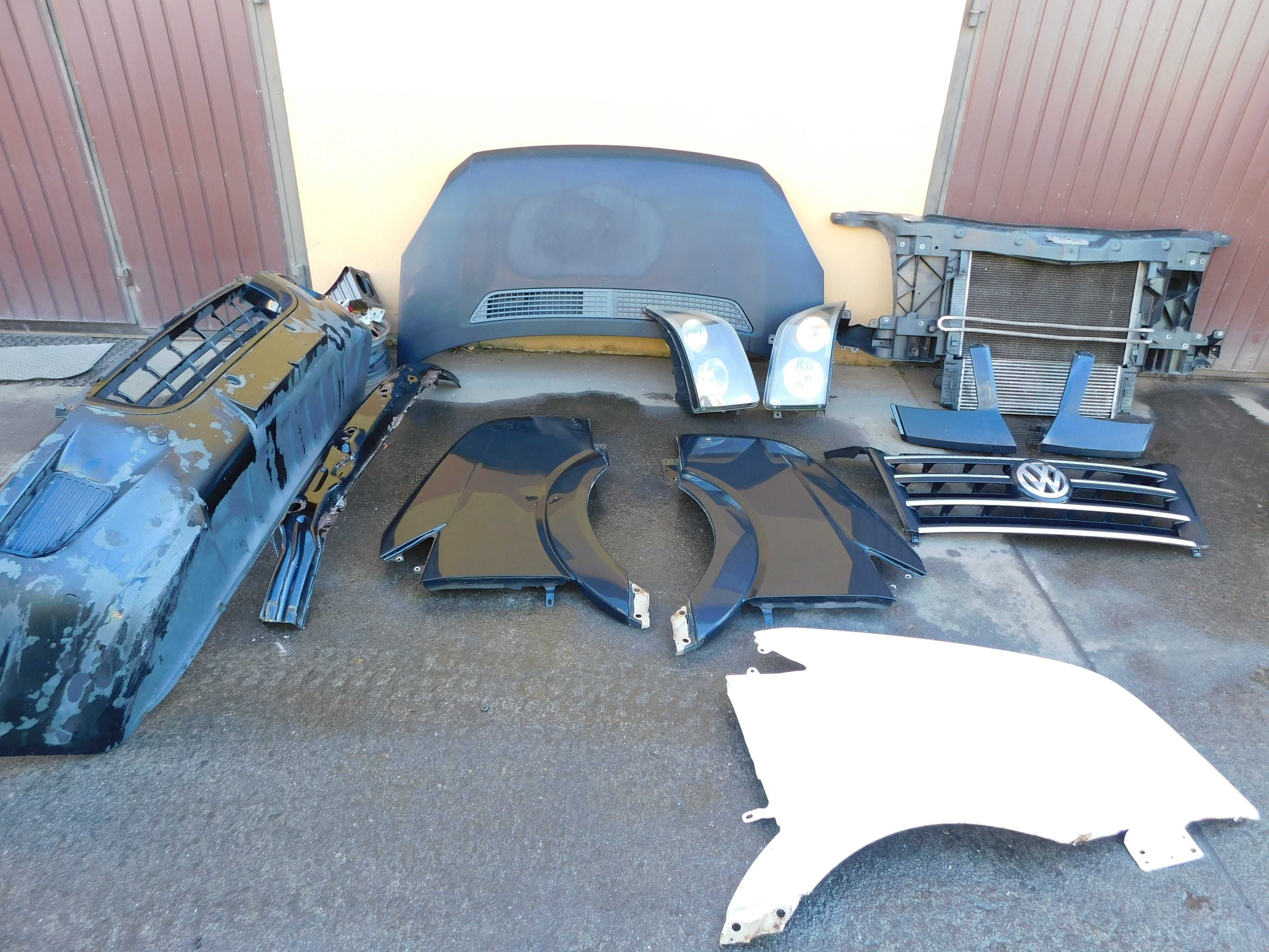 VW Crafter przód kompletny maska chłodnice lampy zderzak grill 06-12r