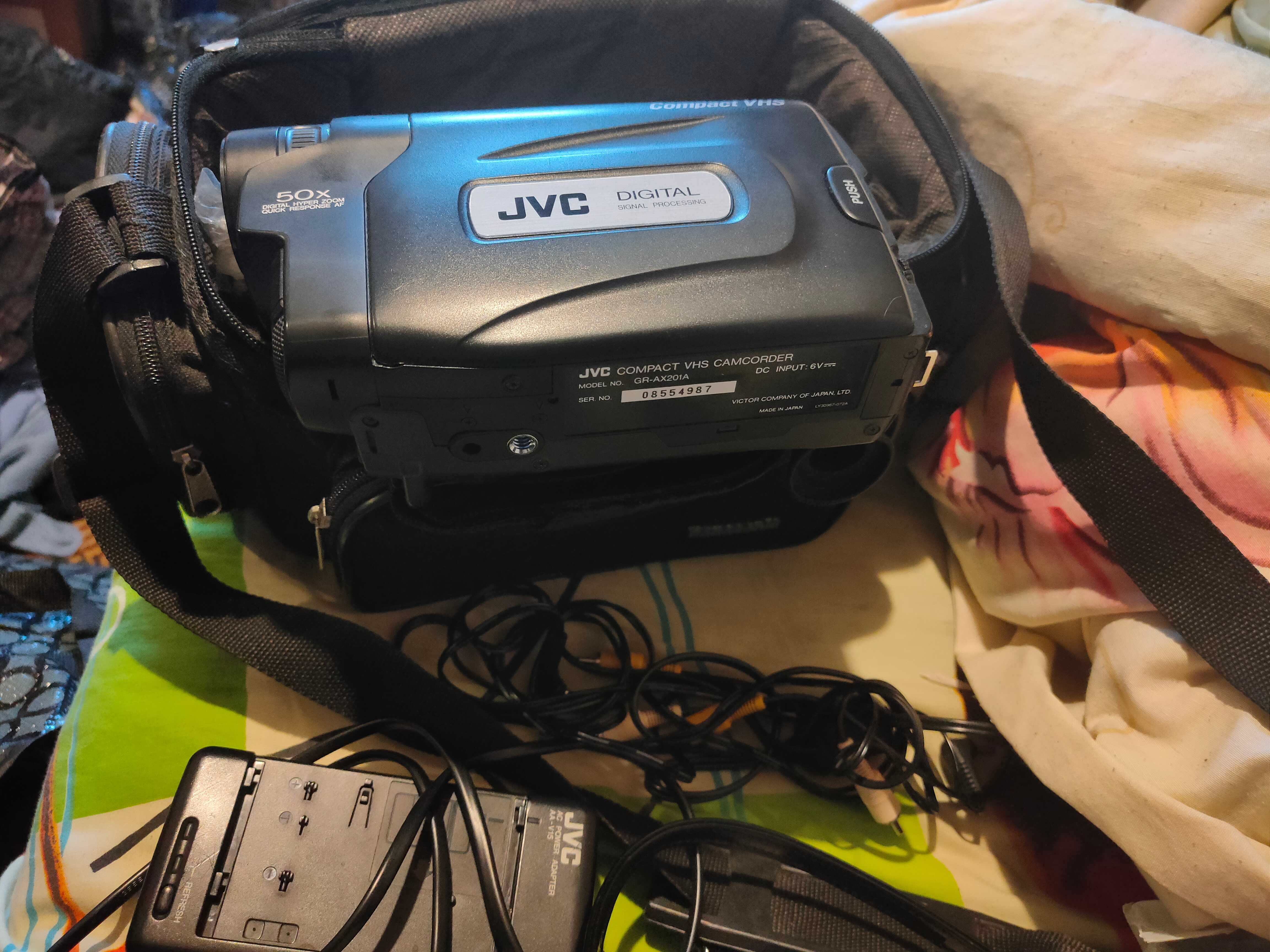 Видеокамера JVC GR AX201A, Sony 109E