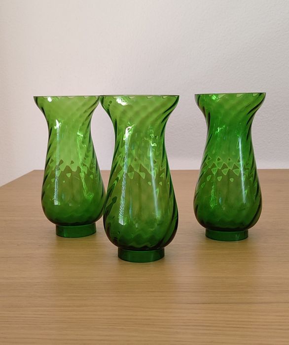 Tulipas para candeeiro, vidro verde espiral, valor unidade
