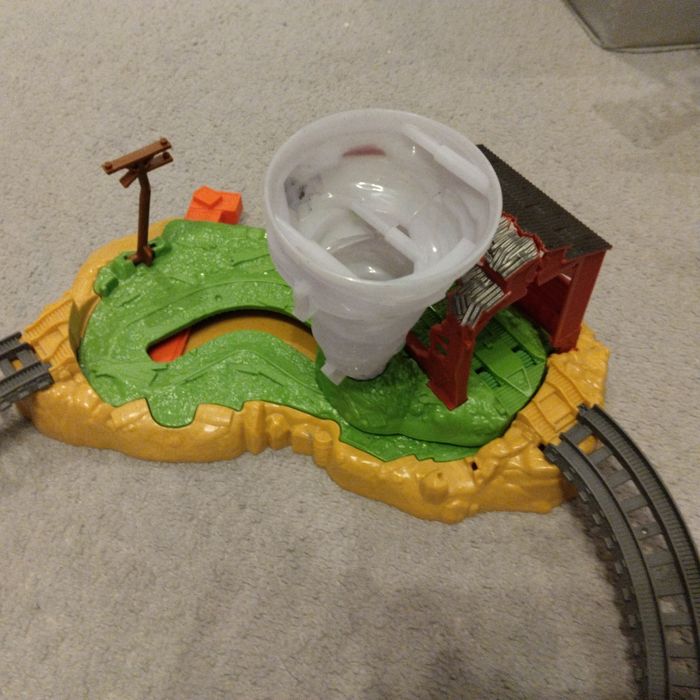 Kolejka Tomek i przyjaciele Wirujące tornado