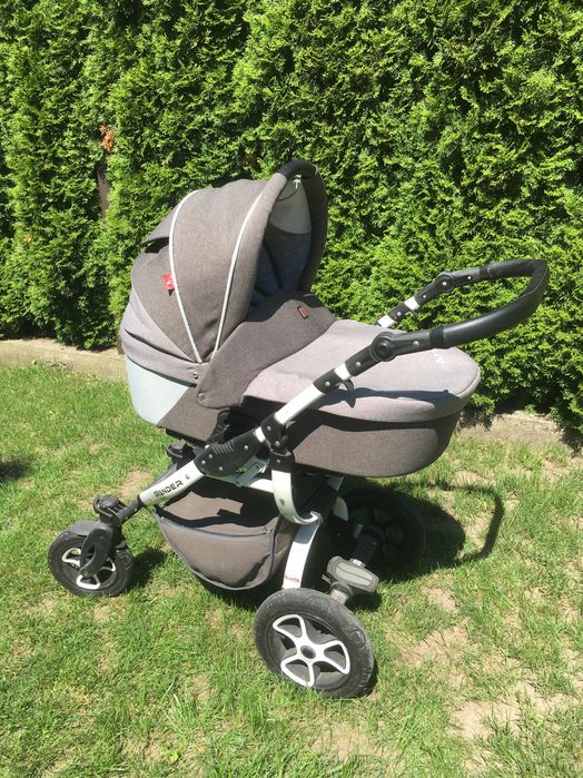 Sprzedam wózek dziecięcy