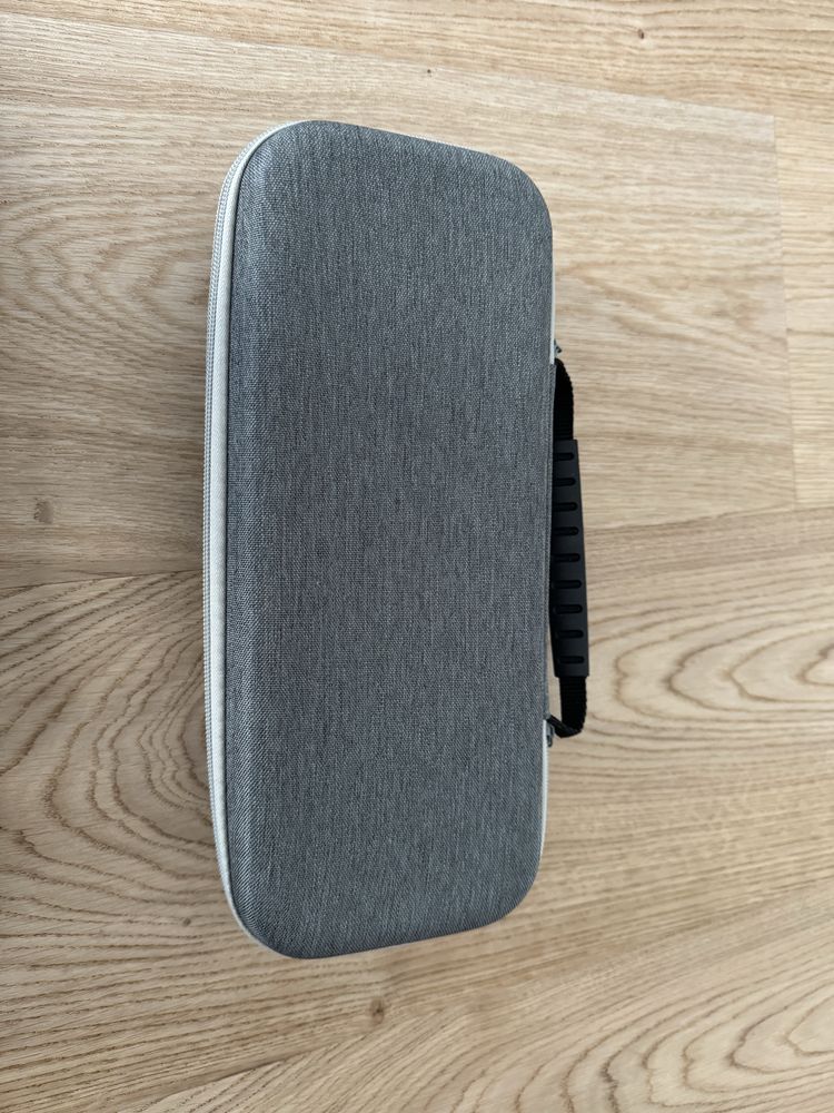 Pad do telefonu/tabletu D9 z pokrowcem