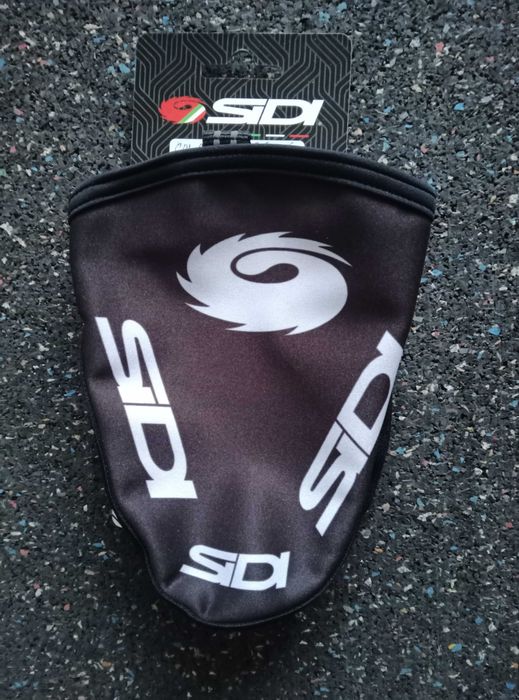 Protecção de biqueira para ciclismo