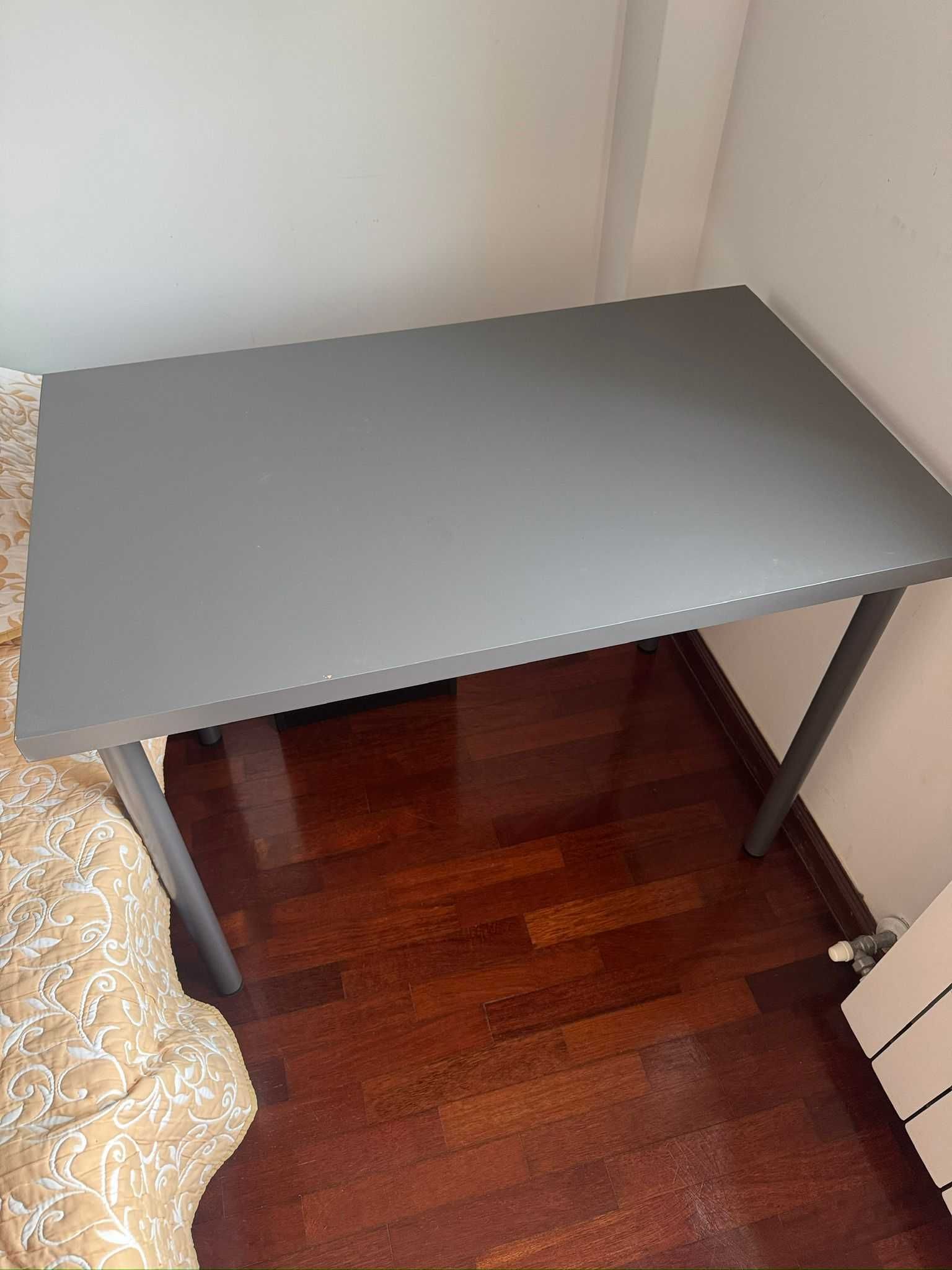 Mesa IKEA LINNMON/ADILS 100 × 60 cm