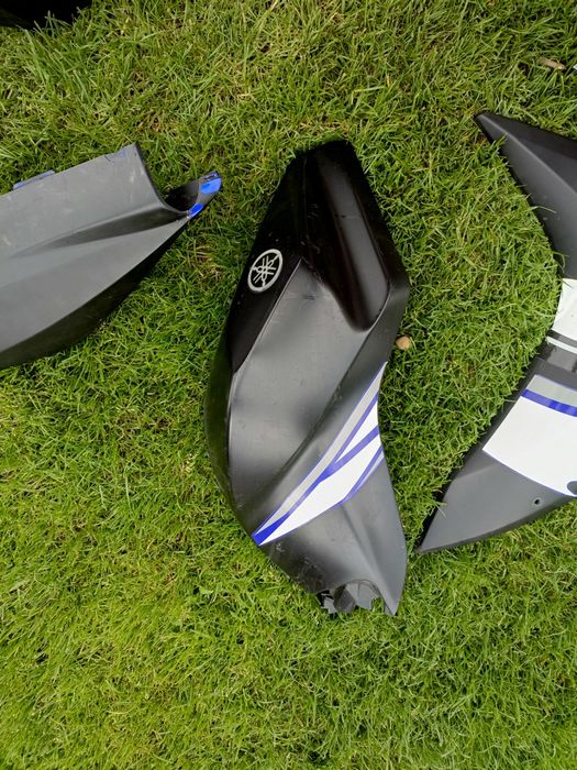 Sprzedam  owiewki do Yamaha  YZF- R125