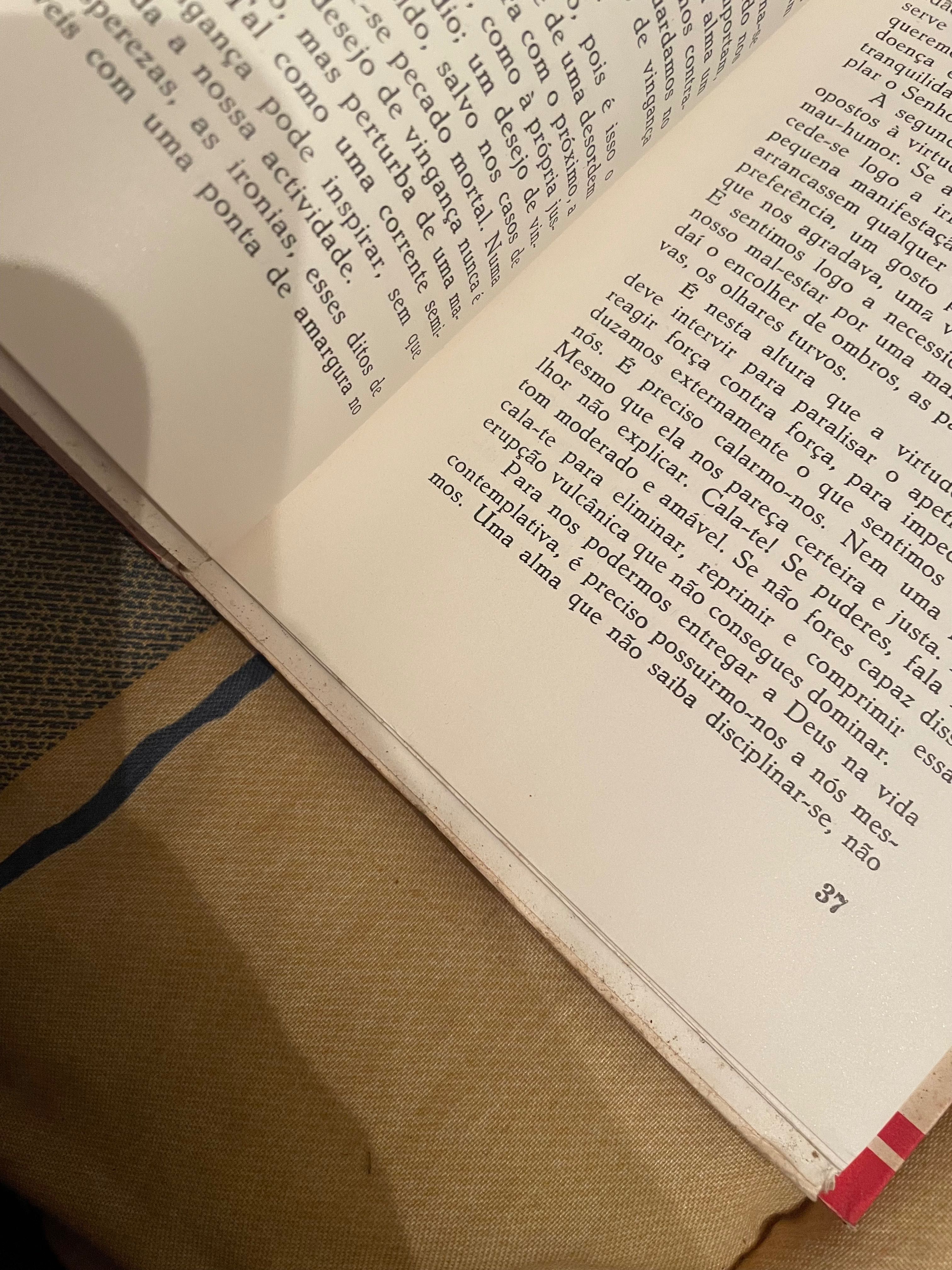 Livro A Vida Oculta em Deus