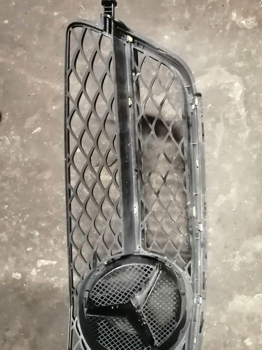 Grill atrapa zderzaka Mercedes Benz C-class w204 Ładny wzór Wysyłka