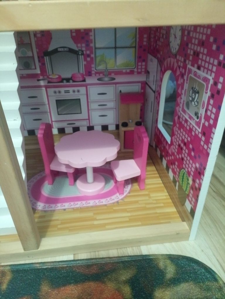 Domek Barbie drewniany duży
