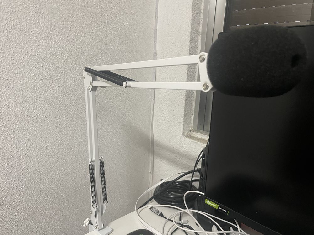 Suporte Branco p/ Microfone – 15€