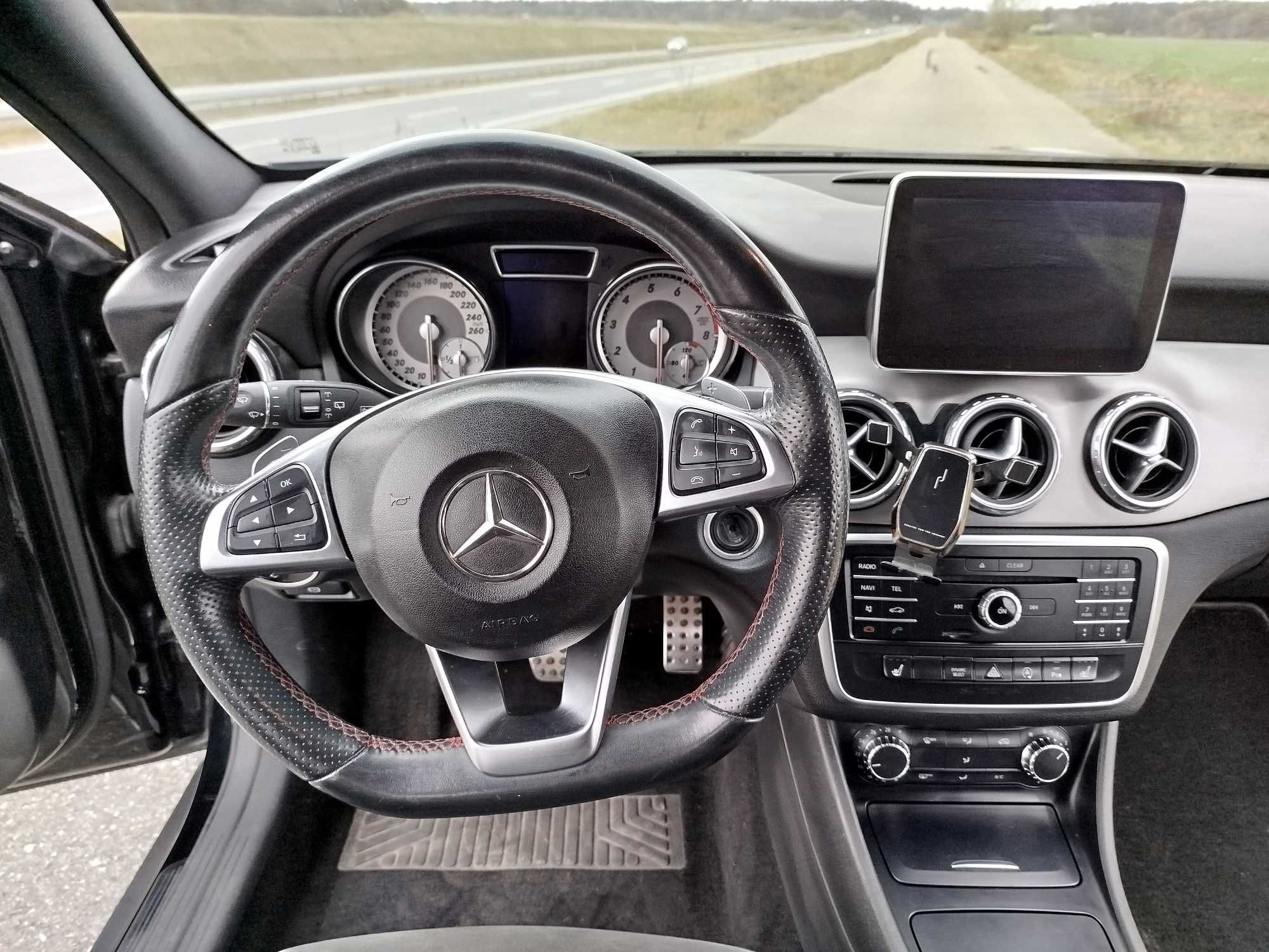 Mercedes GLA 200 , AMG Pakiet
