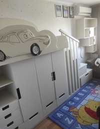 Детская кровать, шкаф, полки, мебель