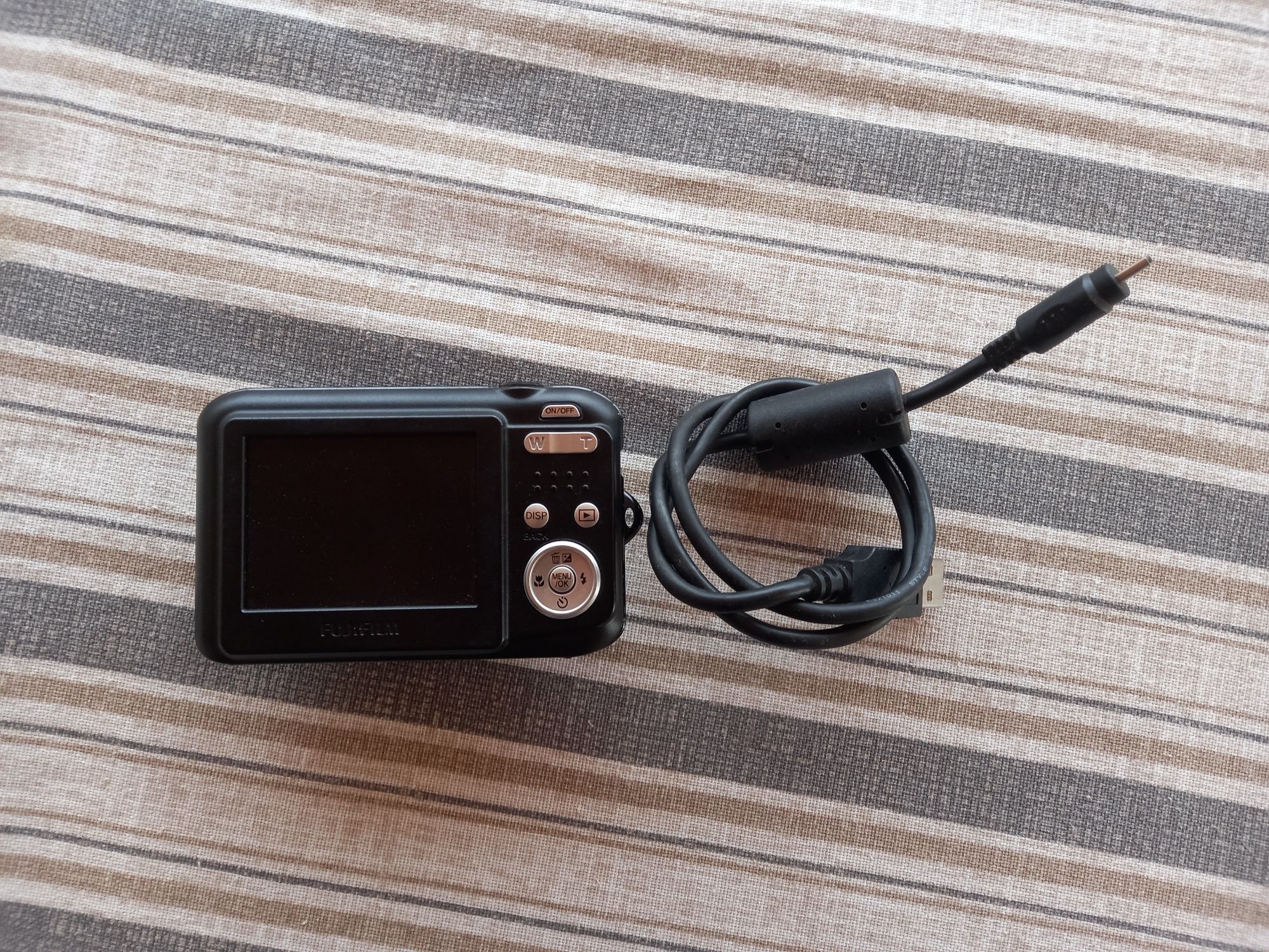 Fujifilm FinePix L50 Digital