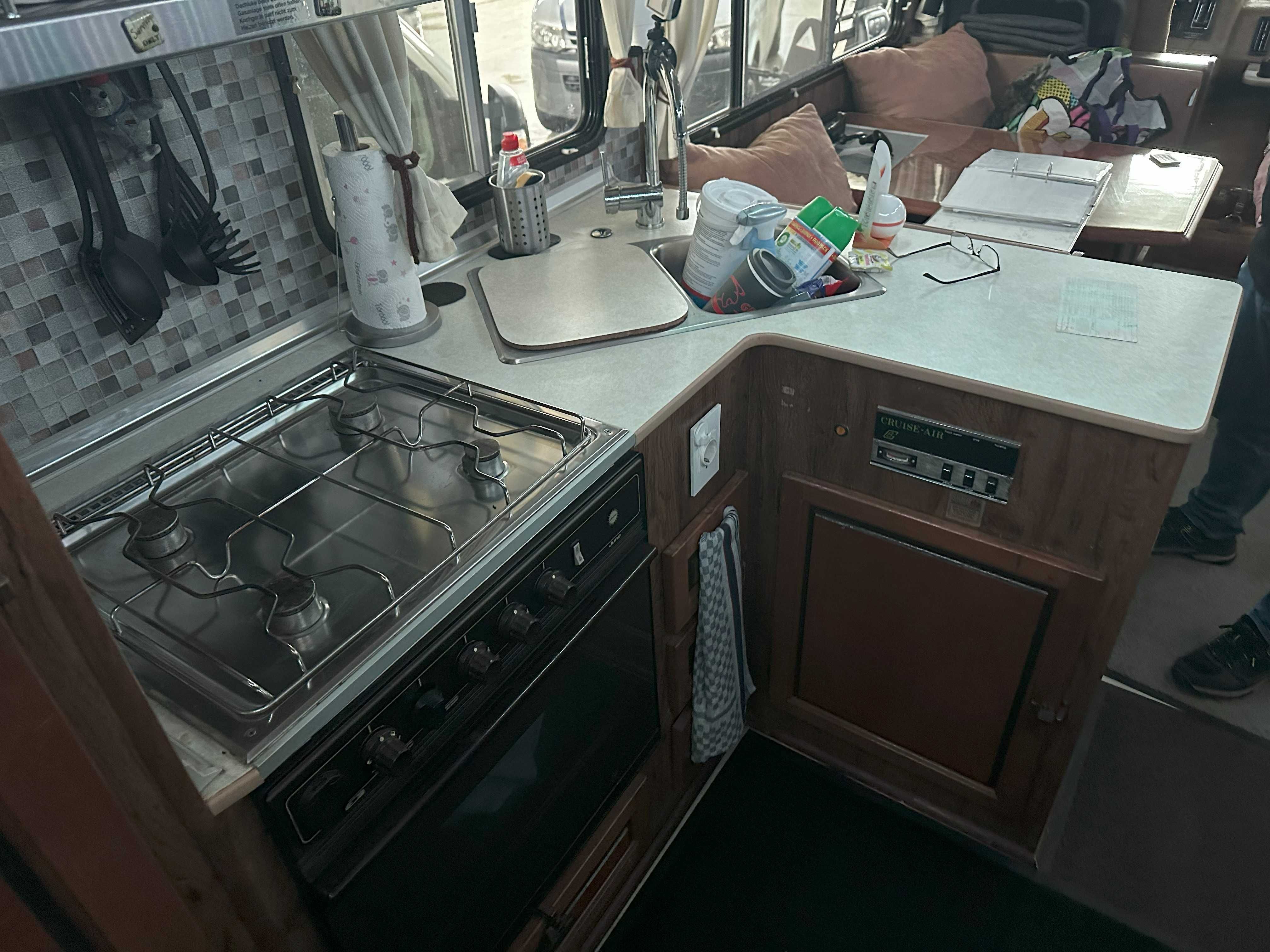 Dodge M 500 V8 7,2 Benzyna Kamper Domek na Kolach