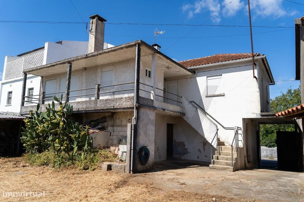 Moradia T3 em Gavinhos, Penacova - Habitável