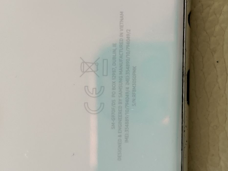 Телефон Samsung s 10 e
