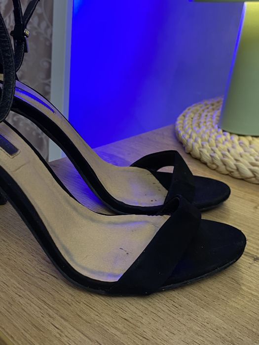 Туфлі Atmosphere