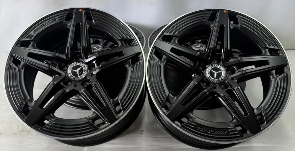 Oryginalne felgi OE Mercedes A35 AMG 19 x 8j ET40 NOWE