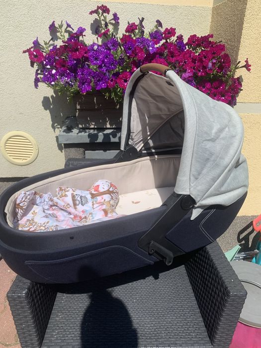 Wózek Mutsy Igo stan bardzo dobry gondola plus spacerówka 2w1