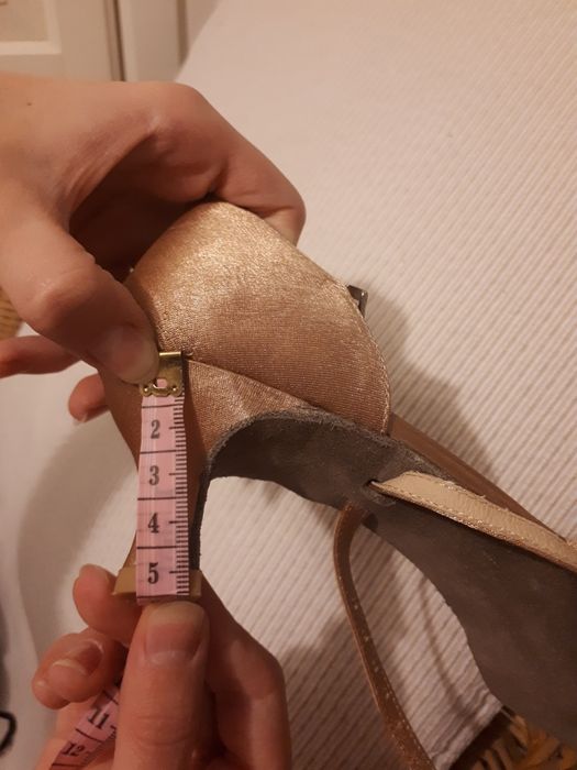 Buty taneczne do tańca towarzyskiego łacina obcas 5cm roz 36 wkł 23