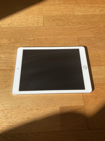iPad 9.7 - ótimo estado