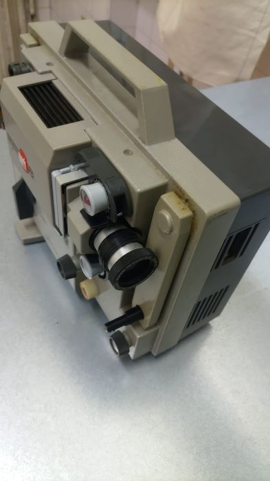 Projector Eumig Mark S 712 - vintage