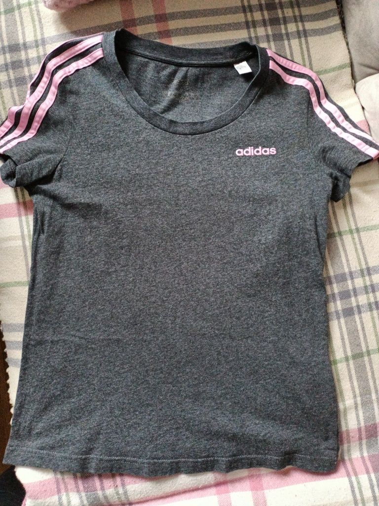 T-shirt adidas s