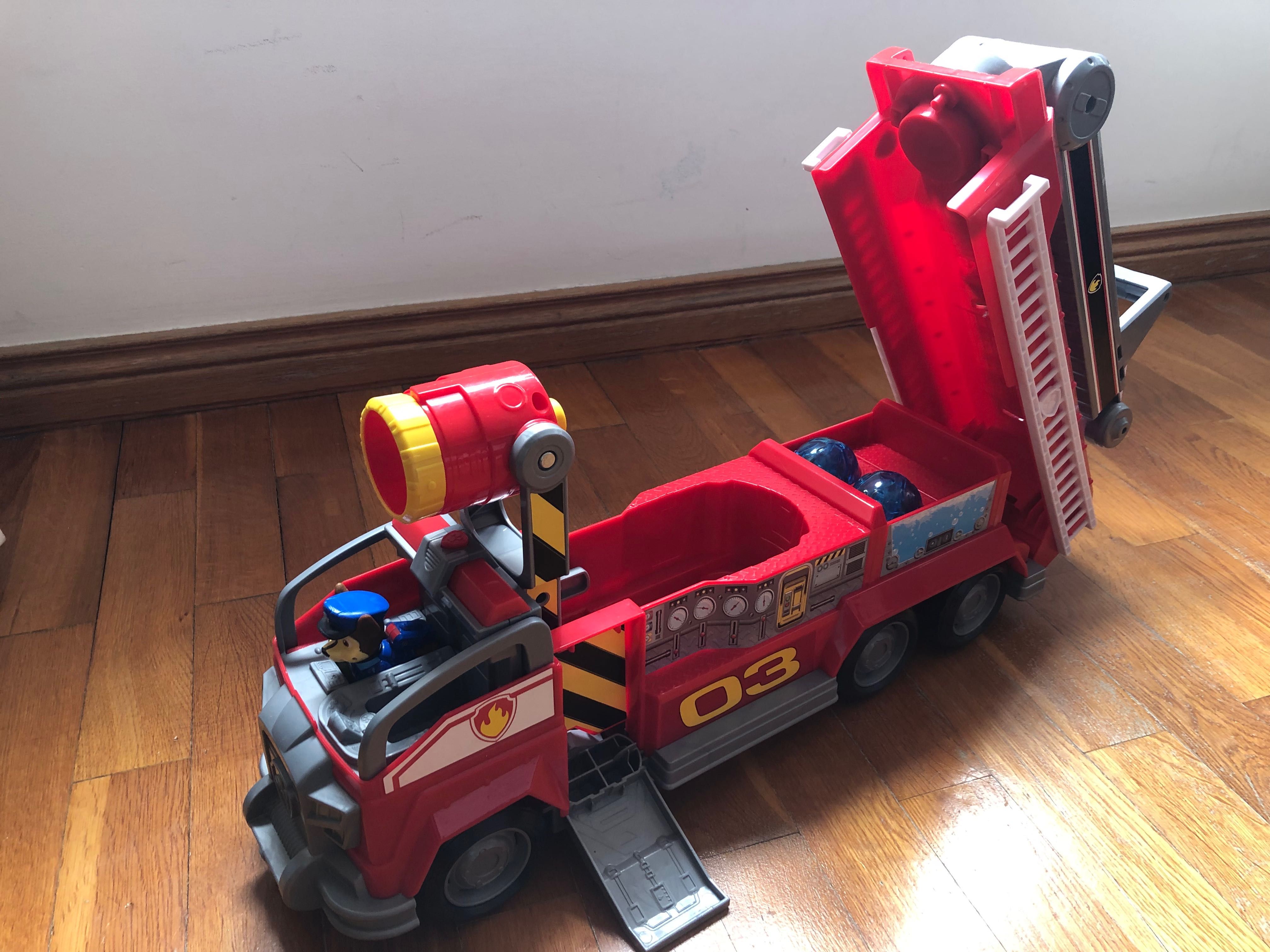 Camião bombeiros Patrulha Pata