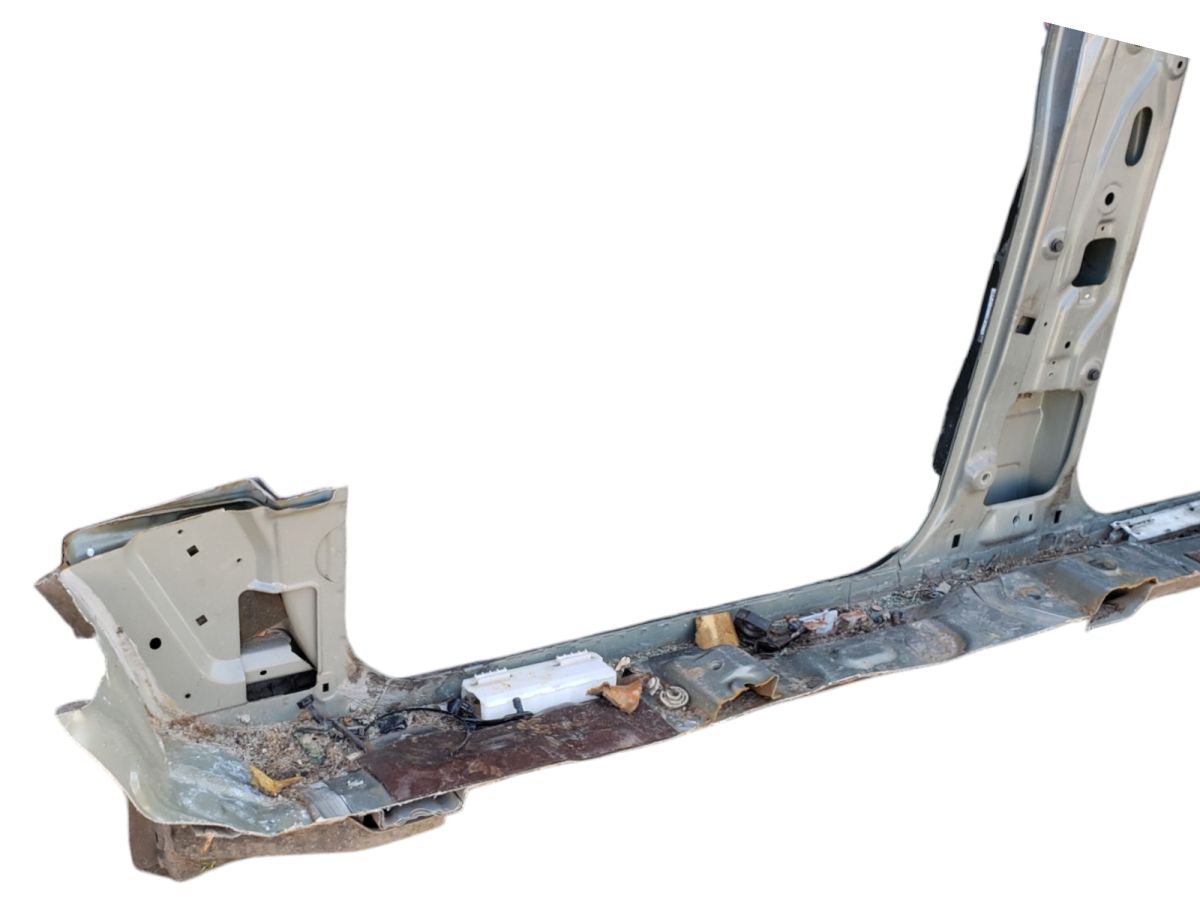 Порог кузовной правый Nissan Pathfinder R51 2005-2012 разборка